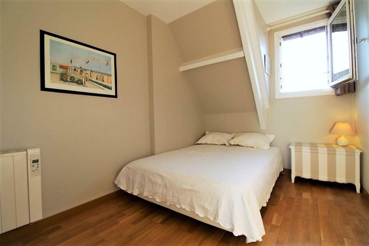 Cadre Exceptionnel: Duplex Classe 4**** Tennis, Piscine, Parking, Linge Inclus, Wifi, Materiel Bebe, Proximite Centre Deauville Eksteriør bilde