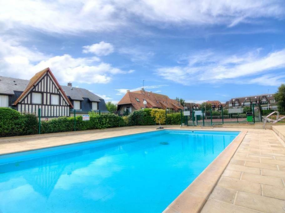 Cadre Exceptionnel: Duplex Classe 4**** Tennis, Piscine, Parking, Linge Inclus, Wifi, Materiel Bebe, Proximite Centre Deauville Eksteriør bilde