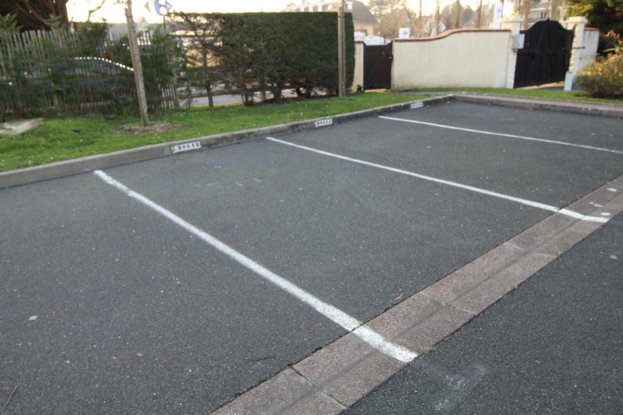 Cadre Exceptionnel: Duplex Classe 4**** Tennis, Piscine, Parking, Linge Inclus, Wifi, Materiel Bebe, Proximite Centre Deauville Eksteriør bilde